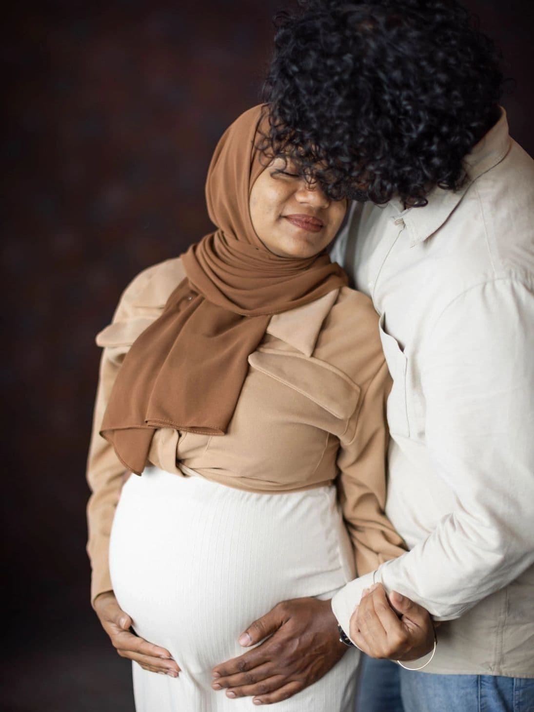 Pregnancy Glow photography at Studio7